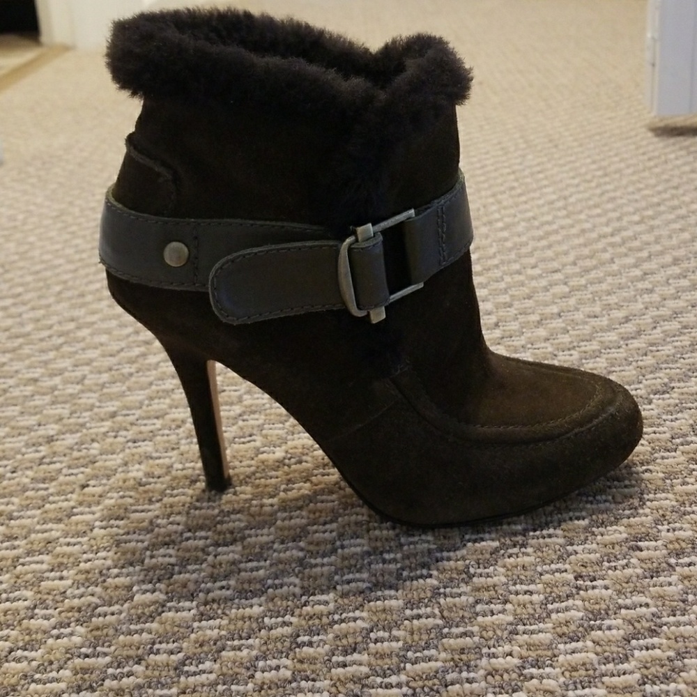 Hunter Green Suede/Leather Bootie size 6
